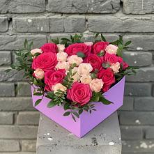 Цветочная композиция из Розы в коробке в Тарбагатае Республики Бурятия