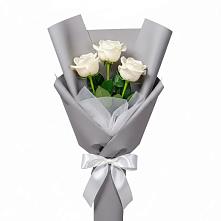 Букет 3 белые розы в Тарбагатае Республики Бурятия